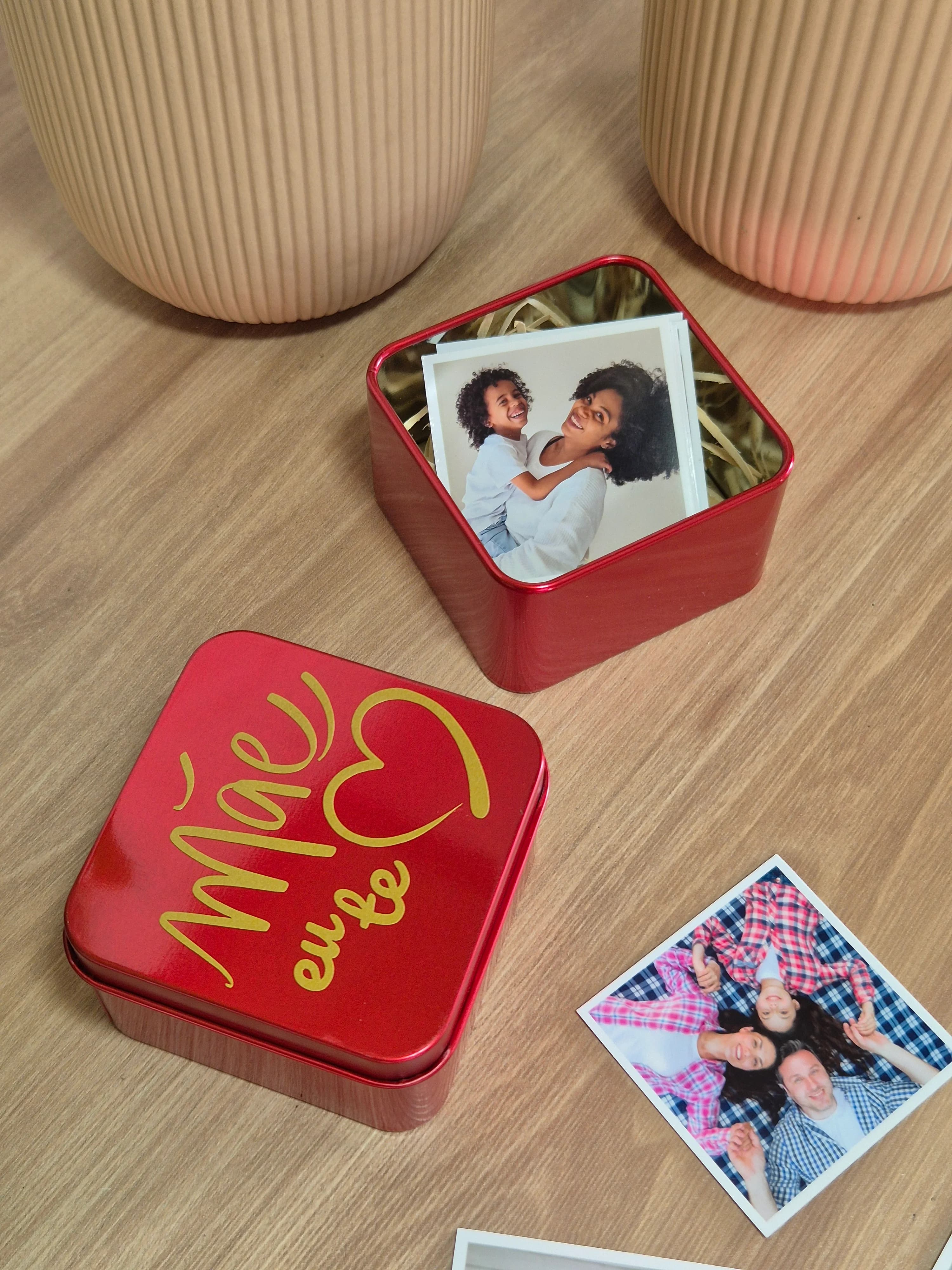 Lata Mãe com 18 imãs 5x5cm 2